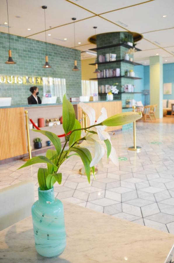 Louis Kienne Hotel Pemuda Semarang Eksteriør billede