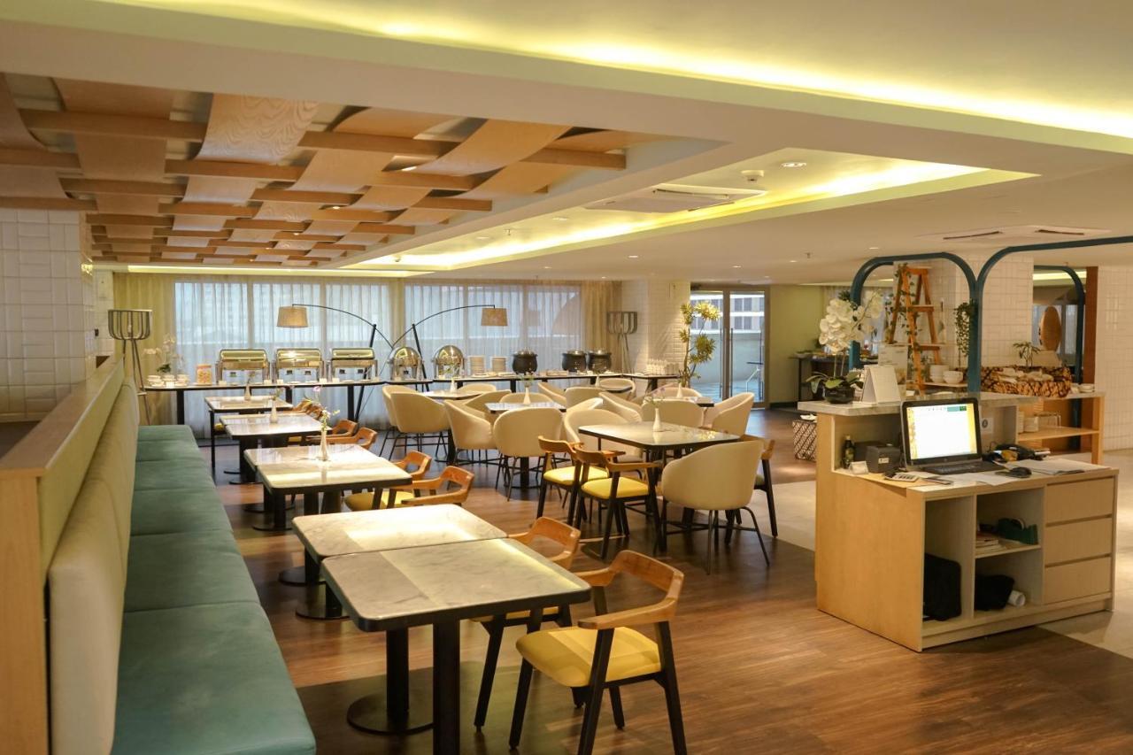 Louis Kienne Hotel Pemuda Semarang Eksteriør billede